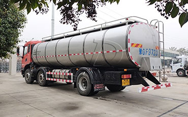 深入了解鲜奶运输车：鲜奶运输领域不可或缺的专用车辆