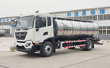 山东客户介绍朋友到我司购买半挂鲜奶运输车